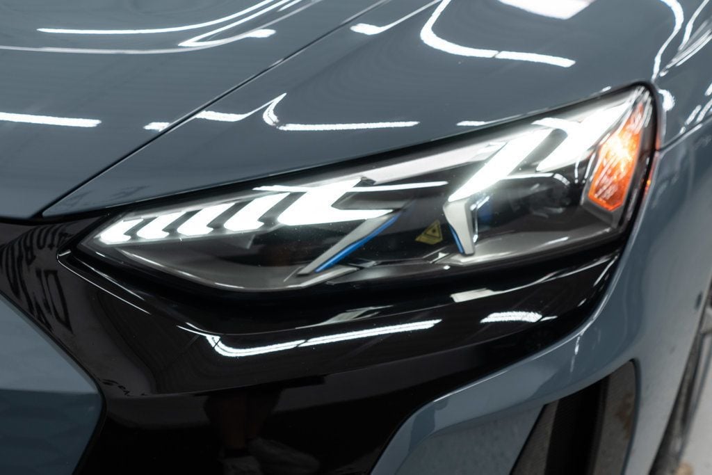 2023 Audi RS e-tron GT Base photo 54