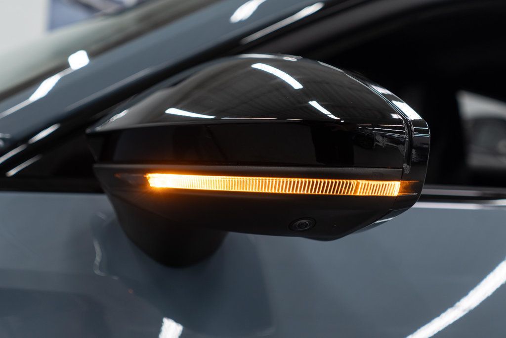 2023 Audi RS e-tron GT Base photo 56