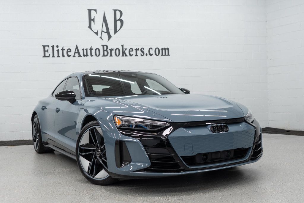 2023 Audi RS e-tron GT Base photo 57