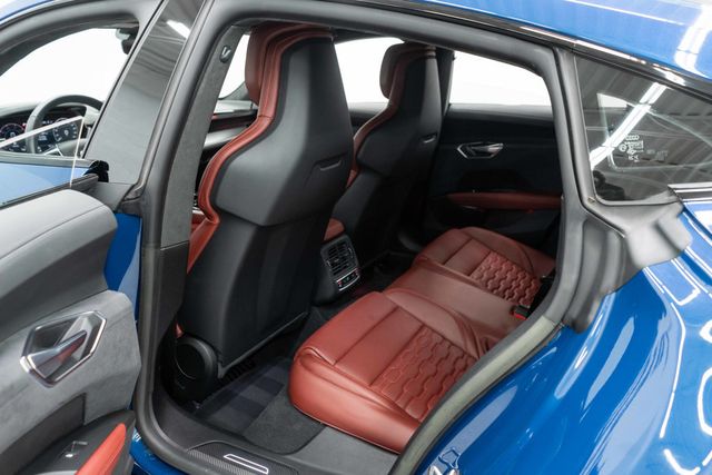 2023 Audi RS e-tron GT quattro - 22969496 - 16