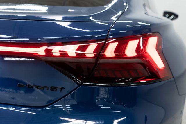 2023 Audi RS e-tron GT quattro - 22969496 - 55