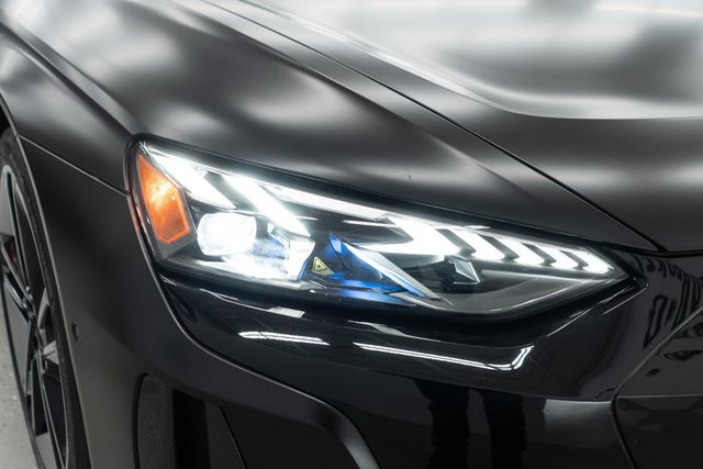 2023 Audi RS e-tron GT quattro - 22974572 - 49