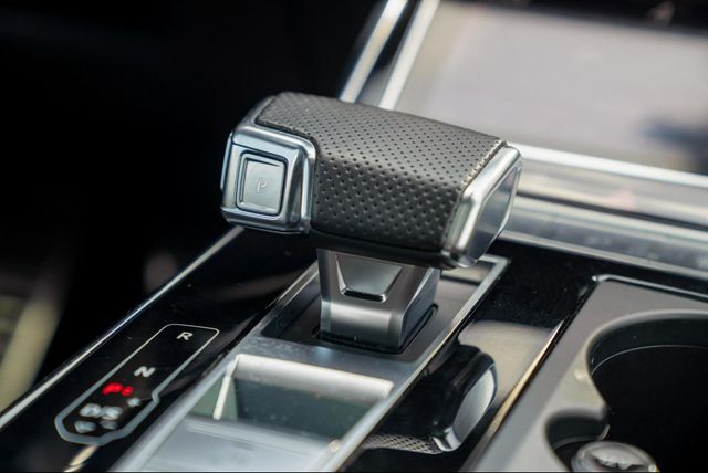 2023 Audi RS Q8 4.0 TFSI quattro - 22938495 - 60