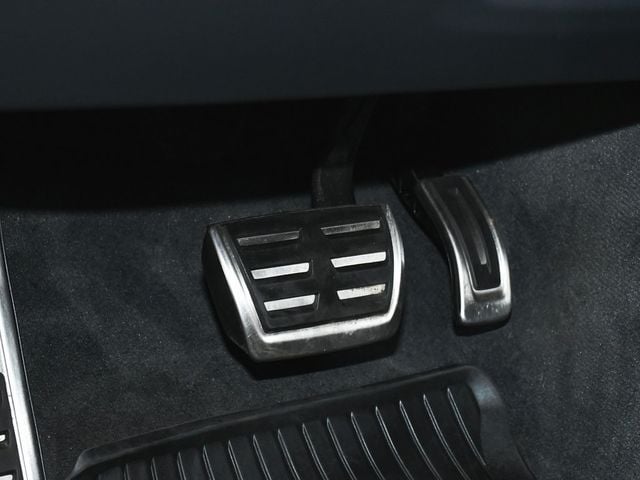 2023 Audi S8 4.0T - 22870910 - 25