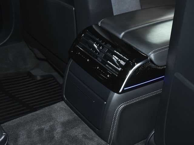 2023 Audi S8 4.0T - 22870910 - 64