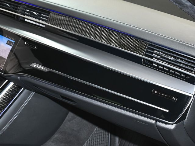 2023 Audi S8 4.0T - 22870910 - 74