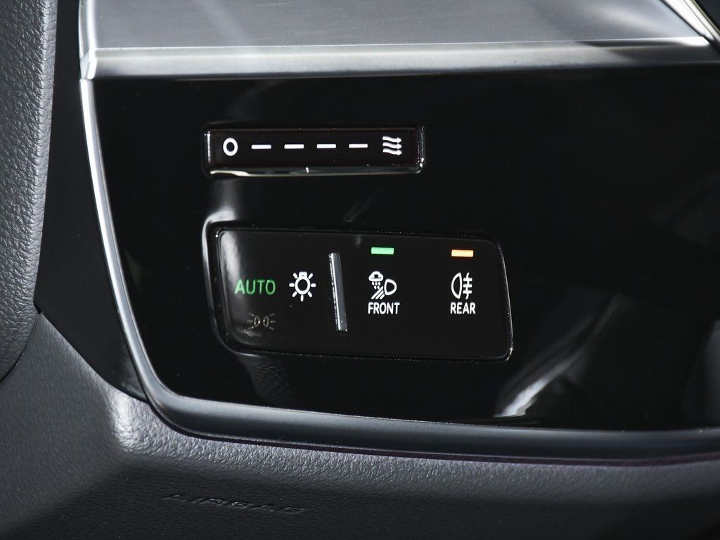 2023 Audi S8 4.0T photo 25