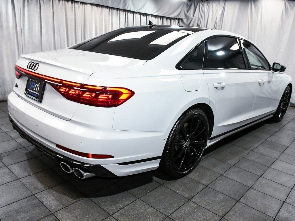 2023 Audi S8 4.0T photo 6
