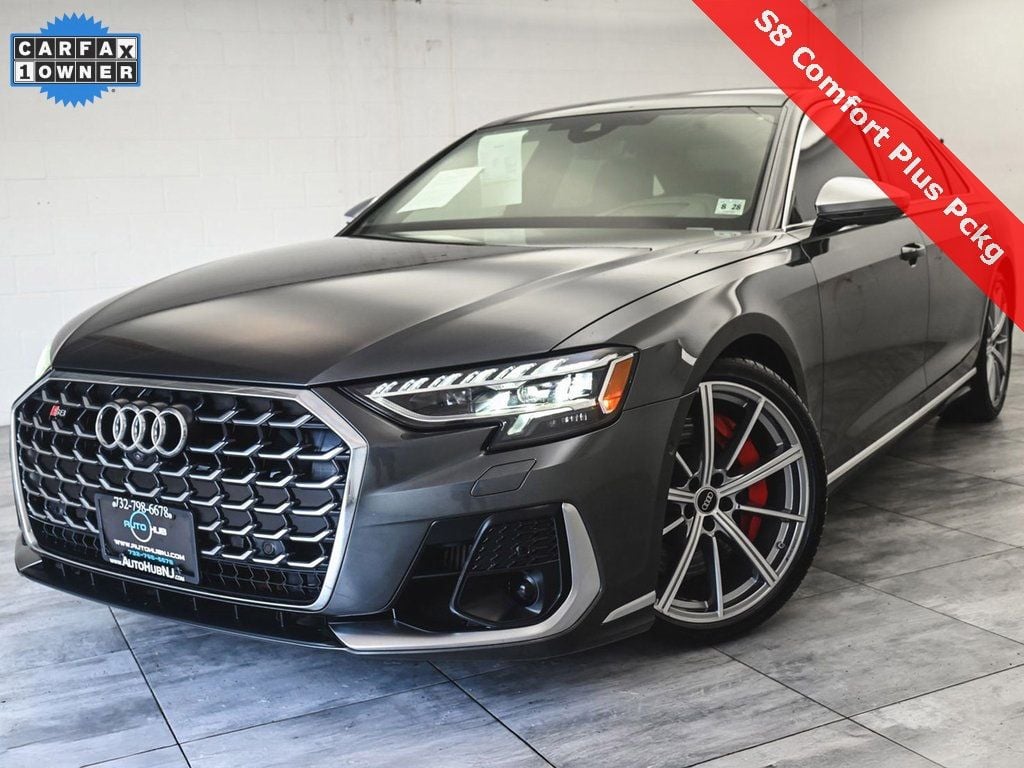 2023 Audi S8