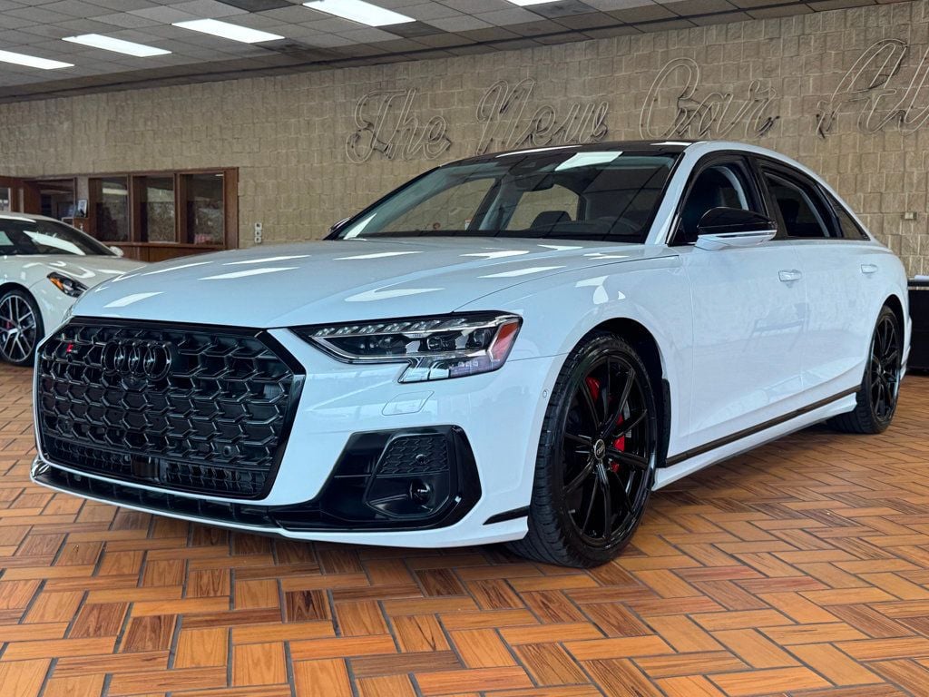 2023 Audi S8 Quattro photo 3