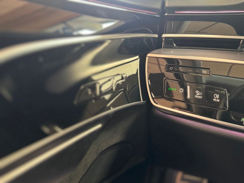 2023 Audi S8 Quattro photo 31