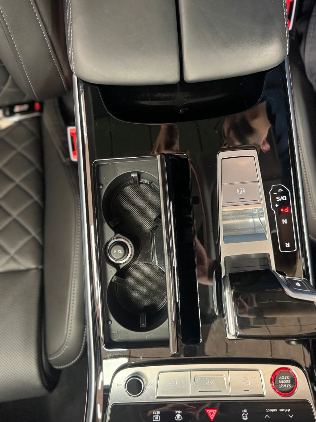 2023 Audi S8 4.0 TFSI - 22910638 - 35