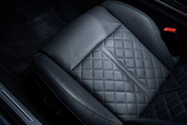 2023 Audi S8 4.0 TFSI - 22846046 - 16