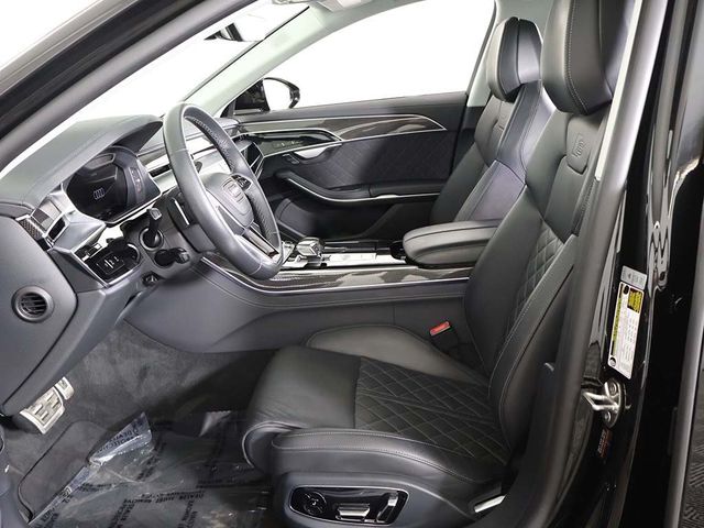 2023 Audi S8 4.0 TFSI - 22996610 - 32