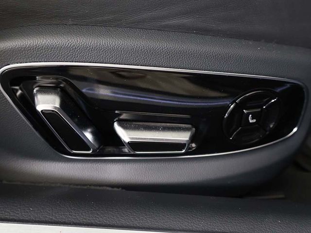 2023 Audi S8 4.0 TFSI - 22996610 - 35