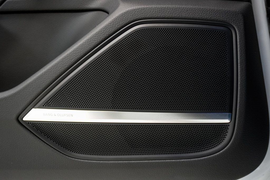 2023 Audi S8 4.0T Quattro photo 19