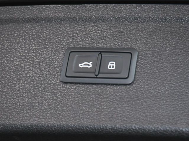 2023 Audi SQ5 Premium - 23006673 - 64