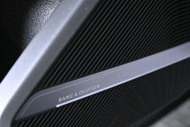 2023 Audi SQ5 Premium Plus - 23017260 - 18