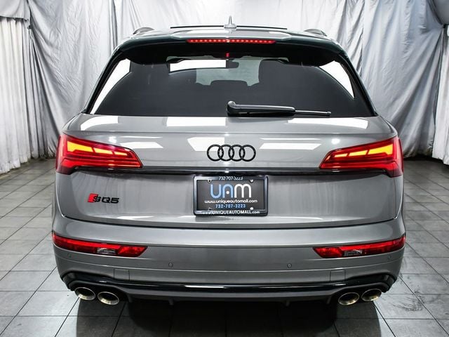 2023 Audi SQ5 Premium Plus's photo