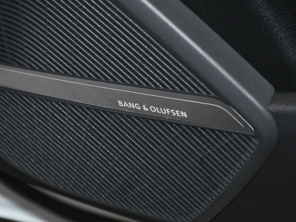 Audi SQ5 photo 18