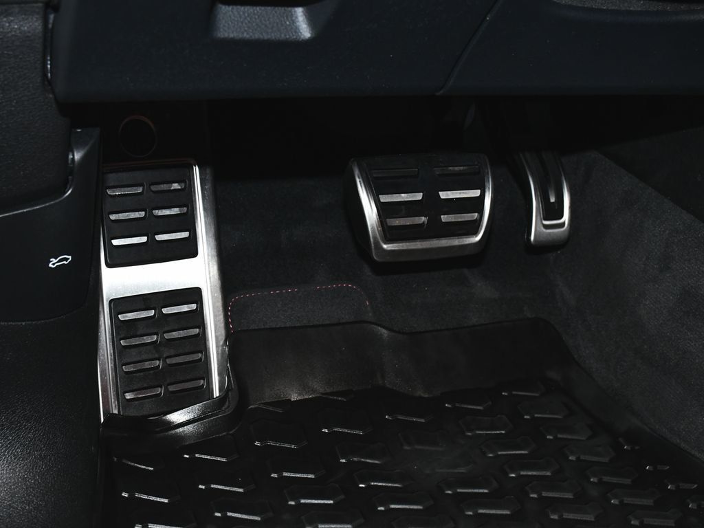 Audi SQ5 photo 26