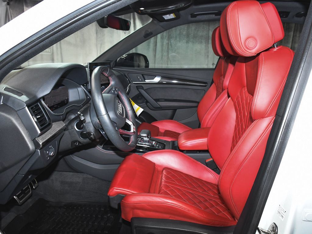 Audi SQ5 photo 56