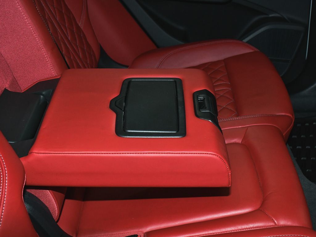 Audi SQ5 photo 62