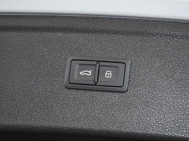 2023 Audi SQ5 Premium Plus - 23068979 - 71