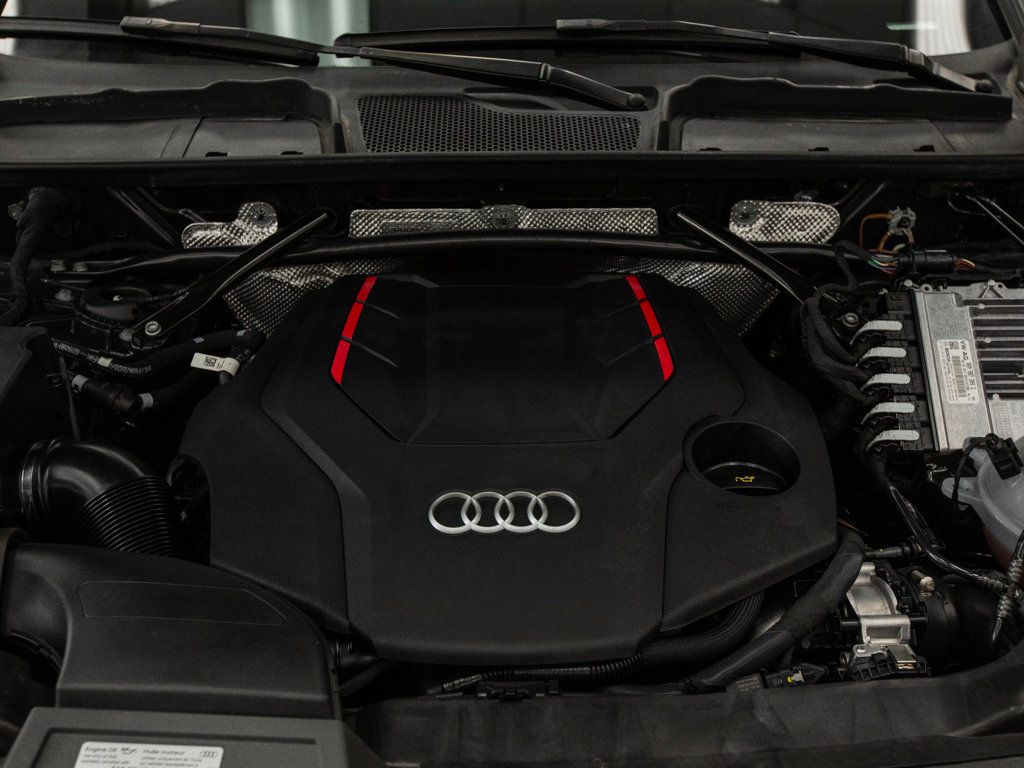 2023 Audi SQ5 Premium Plus photo 4
