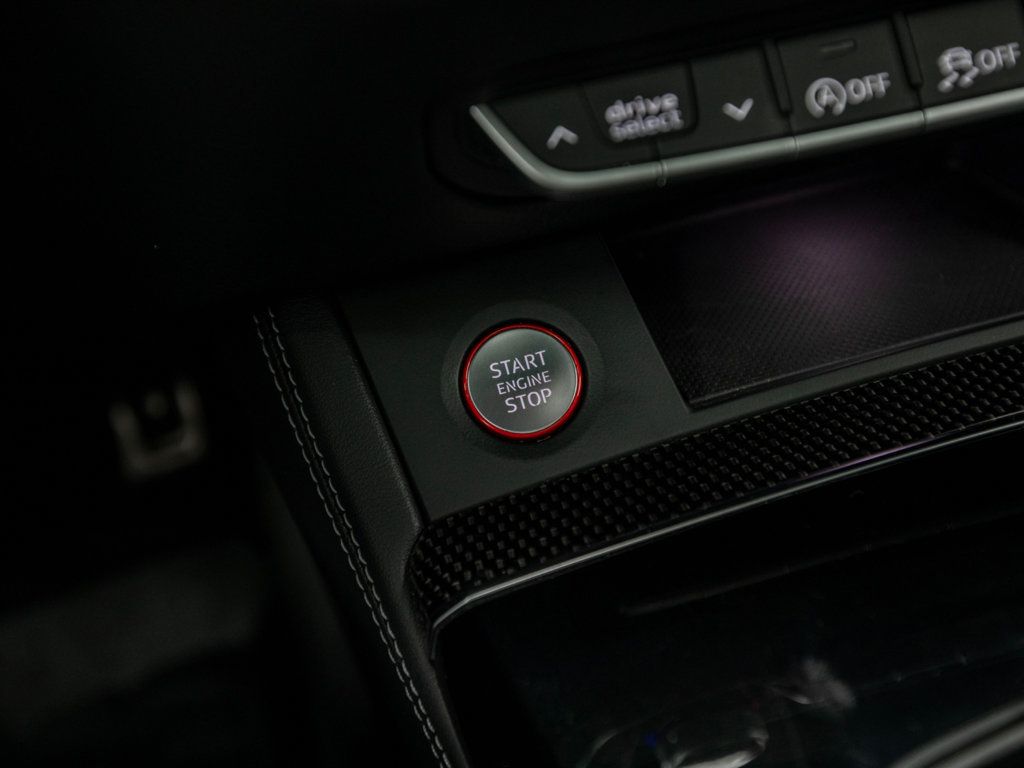 Audi SQ5 photo 22
