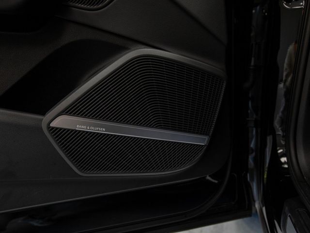 2023 Audi SQ5 Premium Plus 3.0 TFSI quattro - 23019471 - 32