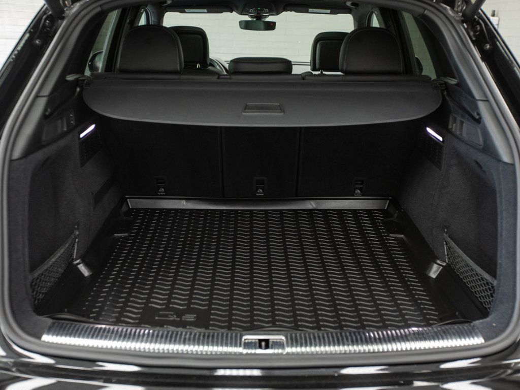 Audi SQ5 photo 36