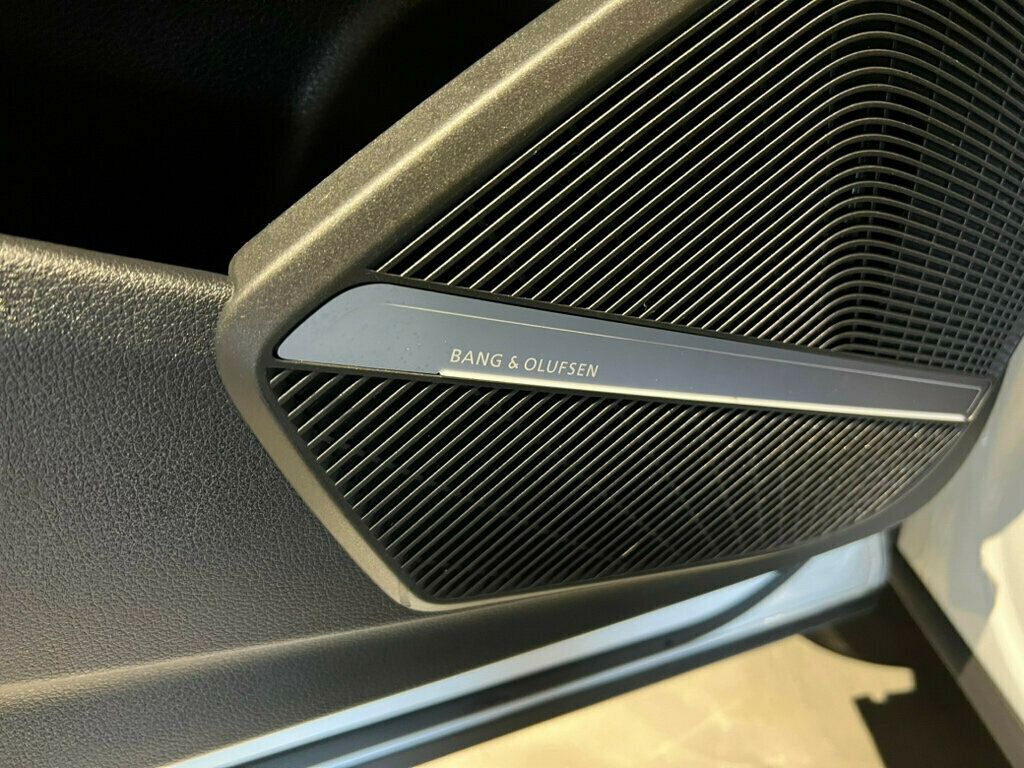 2023 Audi SQ5 PremiumPlus/BlackOpticPkg/S SportPkg/DynamicSteer/AirSusp - 22908658 - 33