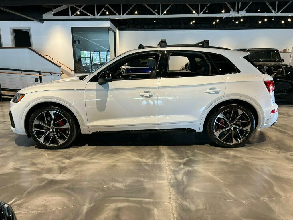 2023 Audi SQ5 Premium Plus photo 2