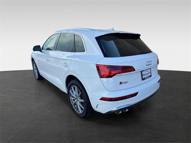 2023 Audi SQ5 Prestige photo 3