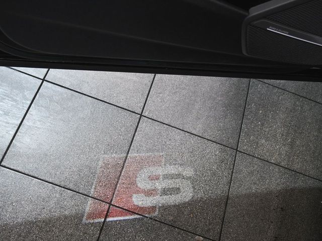 2023 Audi SQ5 Sportback Premium Plus - 22979732 - 11