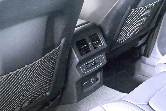 2023 Audi SQ5 Sportback Prestige - 23031294 - 17