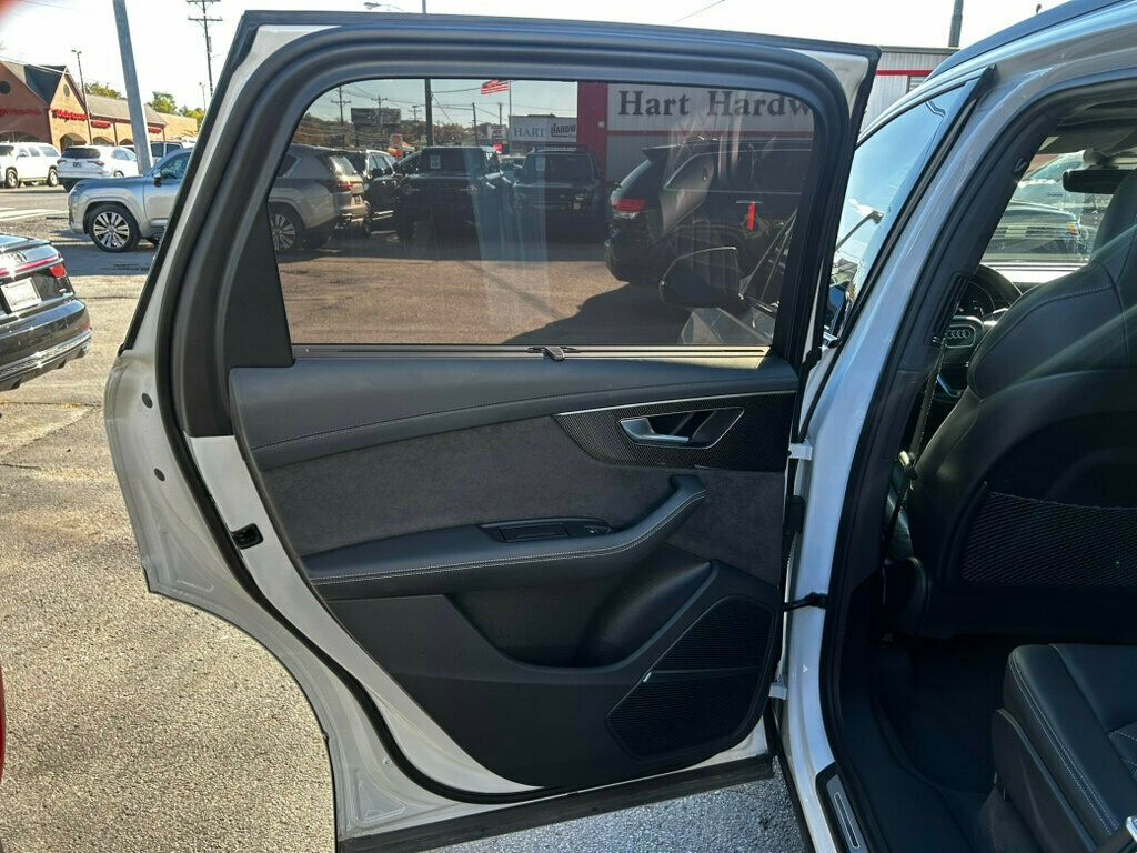 2023 Audi SQ7 LocalTrade/Prestige/LuxuryPkg/ExecutivePkg/BlackOpticsPkg/NAV - 22939888 - 11