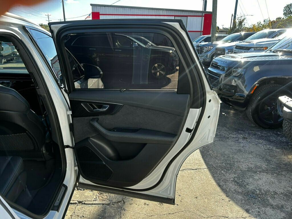 2023 Audi SQ7 LocalTrade/Prestige/LuxuryPkg/ExecutivePkg/BlackOpticsPkg/NAV - 22939888 - 17