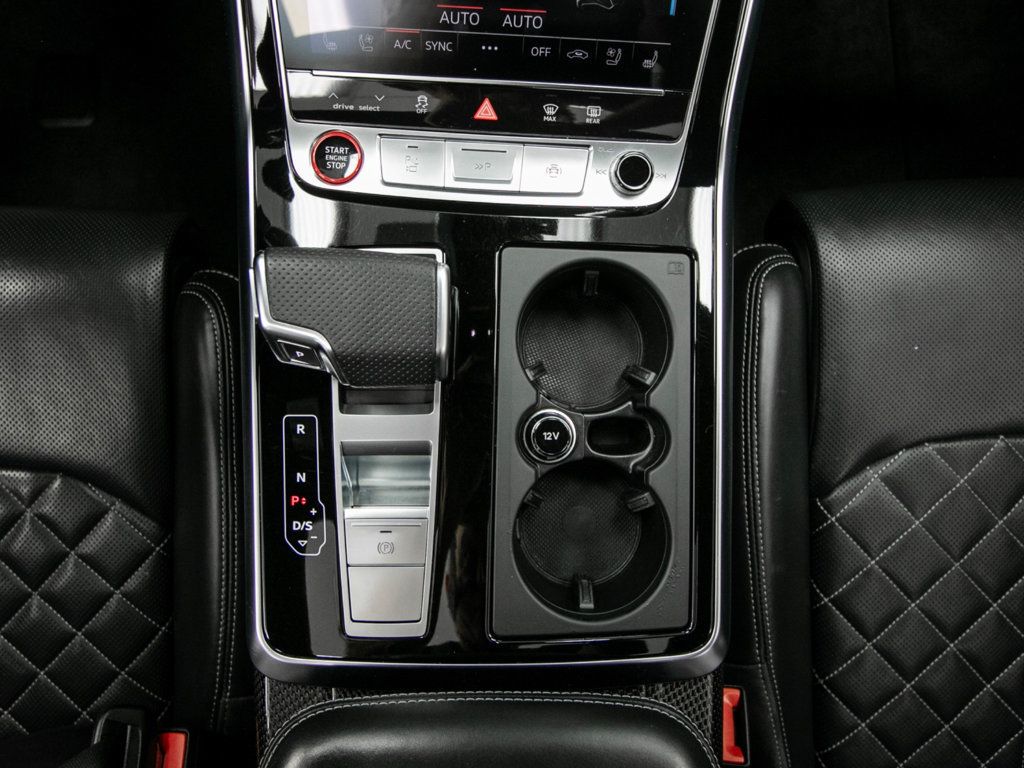 Audi SQ7 photo 21