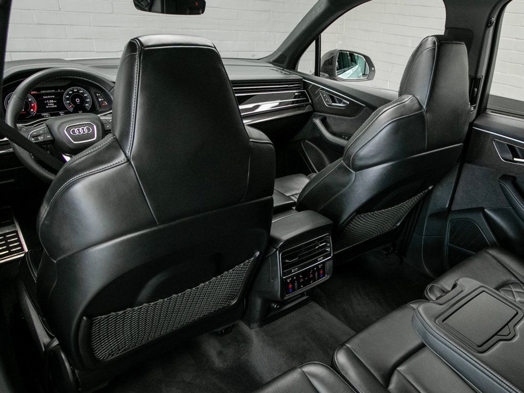 Audi SQ7 photo 26
