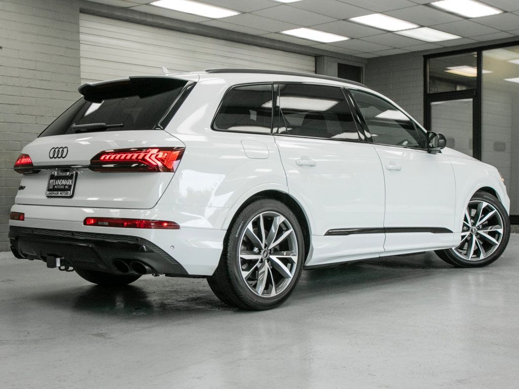 Audi SQ7 photo 35