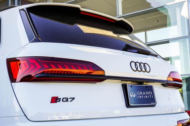 2023 Audi SQ7 Prestige 4.0 TFSI quattro - 23004819 - 12