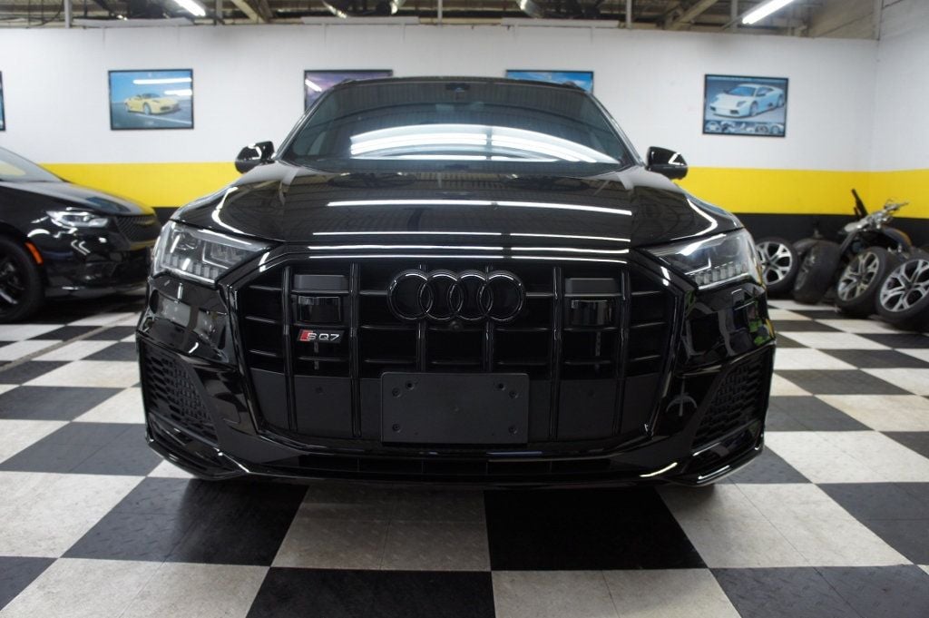 2023 Audi SQ7 SQ7 BLK/BLK - 22611220 - 9