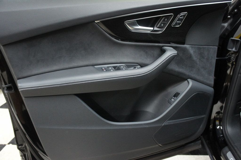 2023 Audi SQ7 SQ7, Just Serviced! - 22611220 - 24