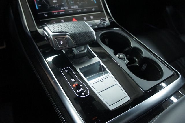 2023 Audi SQ7 SQ7, Just Serviced! - 22611220 - 28