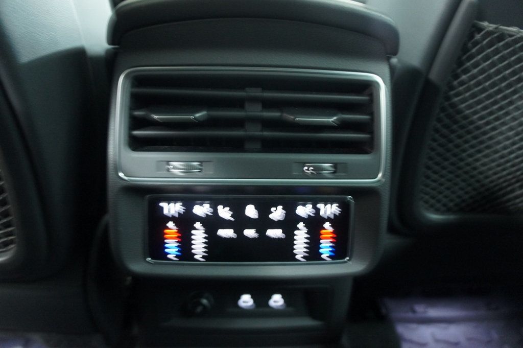 2023 Audi SQ7 SQ7, Just Serviced! - 22611220 - 33