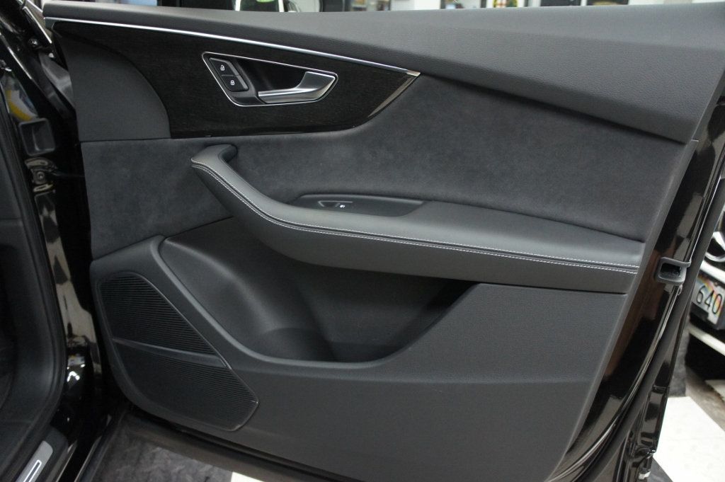 2023 Audi SQ7 SQ7, Just Serviced! - 22611220 - 41