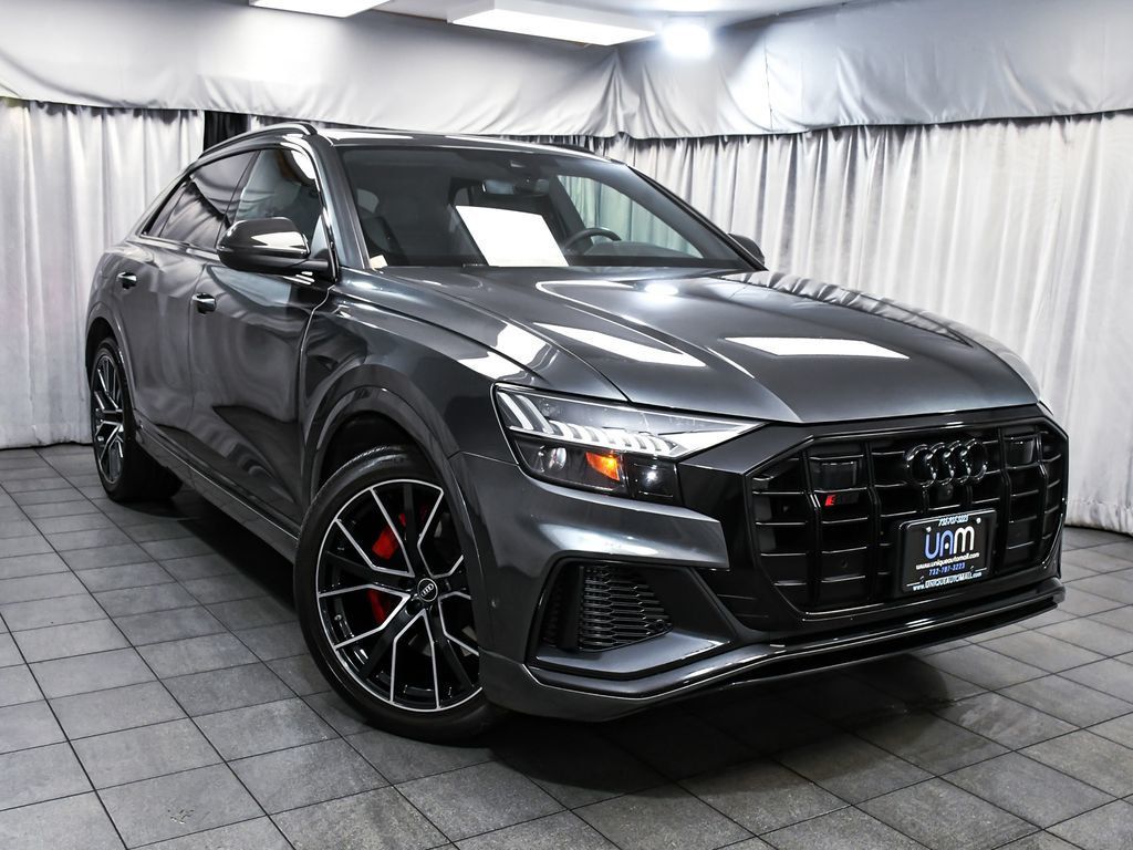 Audi SQ8 photo 3
