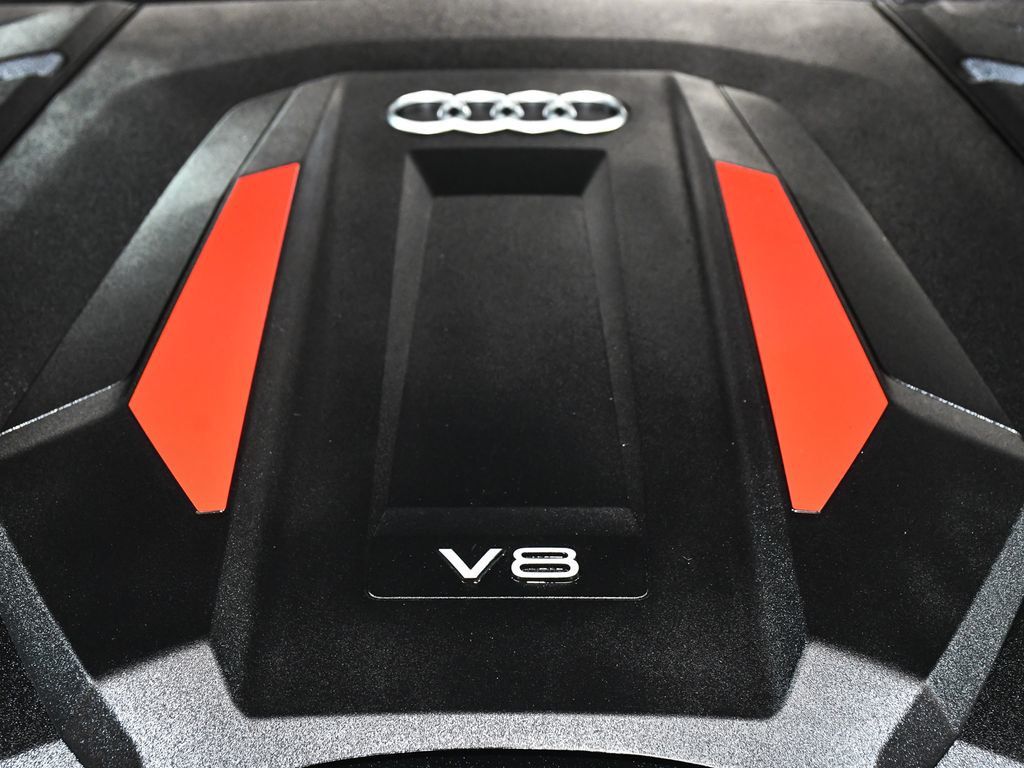 Audi SQ8 photo 78